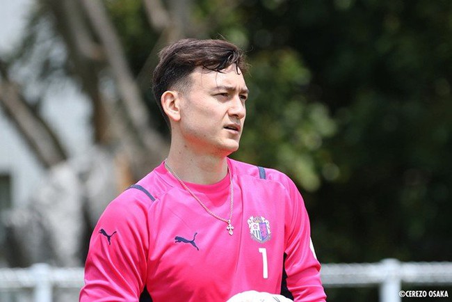 Văn Lâm đang ở Thái Lan đá AFC Champions League.
