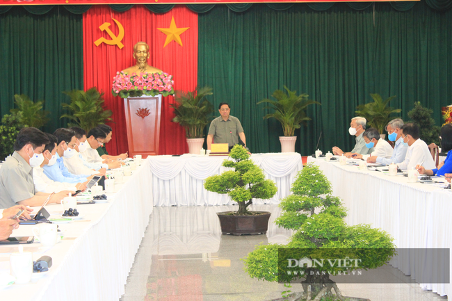 Thủ tướng Phạm Minh Chính: Đồng Nai phải chủ động, mạnh tay phòng chống dịch để đảm bảo “mục tiêu kép” - Ảnh 1.