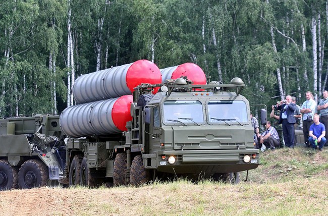Khám phá nơi sản xuất đạn tên lửa S-300, S-400 cực khủng của Nga - Ảnh 1.