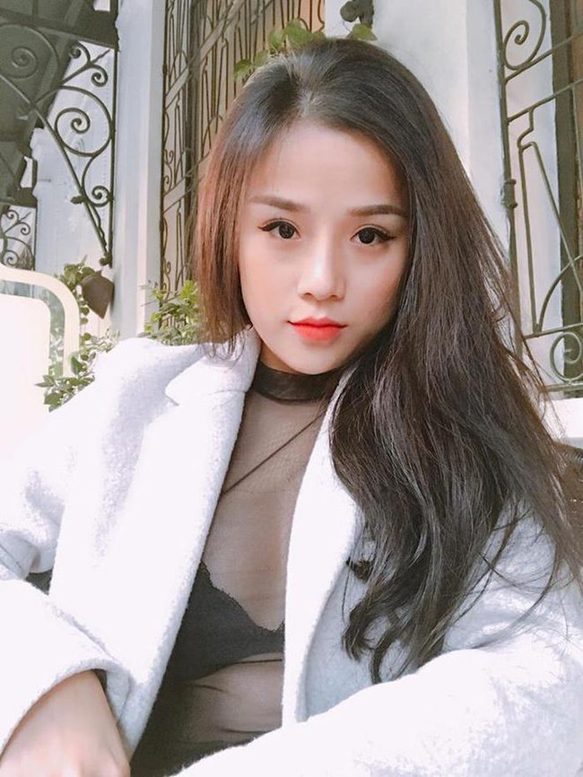 Chia tay Văn Lâm, Thương Võ ngày càng xinh đẹp và sexy - Ảnh 8.