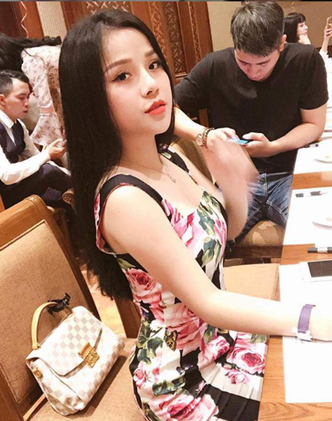 Chia tay Văn Lâm, Thương Võ ngày càng xinh đẹp và sexy - Ảnh 9.