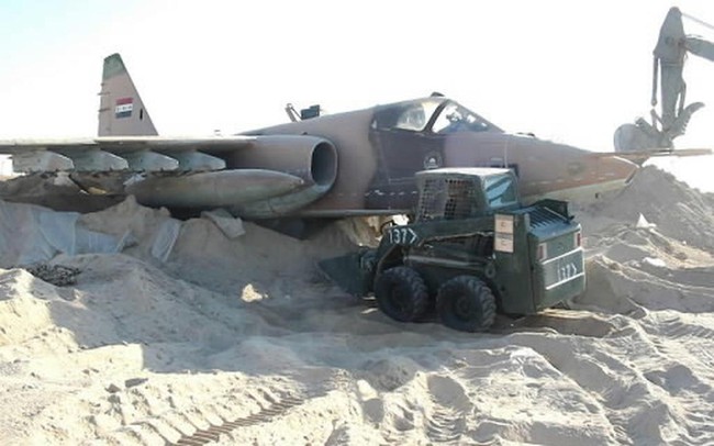 Giải mã vụ Iraq chôn giấu 800 máy bay chiến đấu trong sa mạc - Ảnh 10.