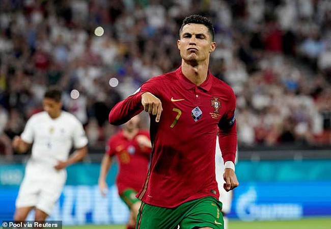 Ronaldo có thêm 1 danh hiệu cá nhân cao quý.