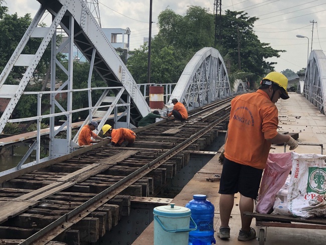 “Độc lạ” công nghệ xây cầu Bình Lợi huyền thoại vượt sông Sài Gòn - Ảnh 6.