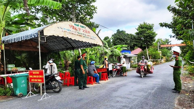 Hậu Giang: Khởi tố vụ án hình sự làm lây lan dịch Covid-19 tại thị xã Long Mỹ - Ảnh 1.