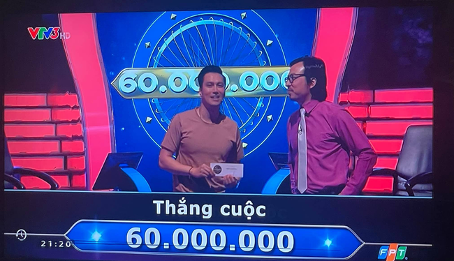 Chia sẻ xúc động của Việt Anh sau khi lập kỷ lục tại gameshow &quot;Ai là triệu phú&quot; - Ảnh 2.