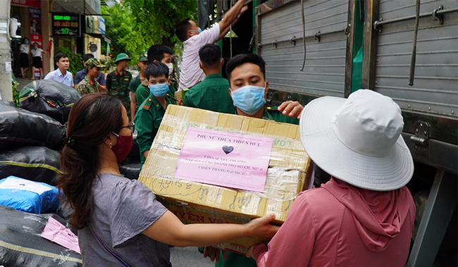 TT-Huế thông tin chính thức về việc đón công dân ở TP.HCM về tỉnh  - Ảnh 1.