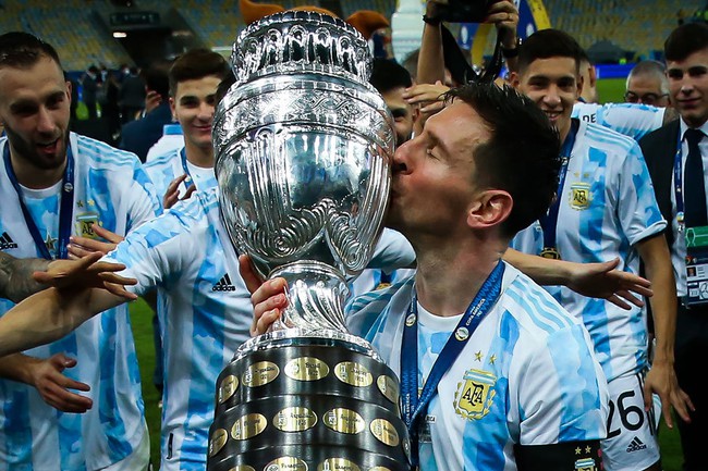 Messi đã có danh hiệu đầu tiên cùng ĐTQG.