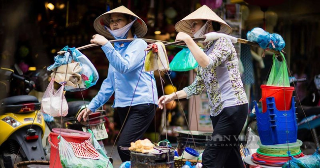 Dự kiến phải tới ngày 20/7 một số tỉnh thành như Hà Nội; Ninh Bình, Thanh Hóa mới có quyết định và tiến hành hỗ trợ cho lao động tự do. Ảnh: N.T