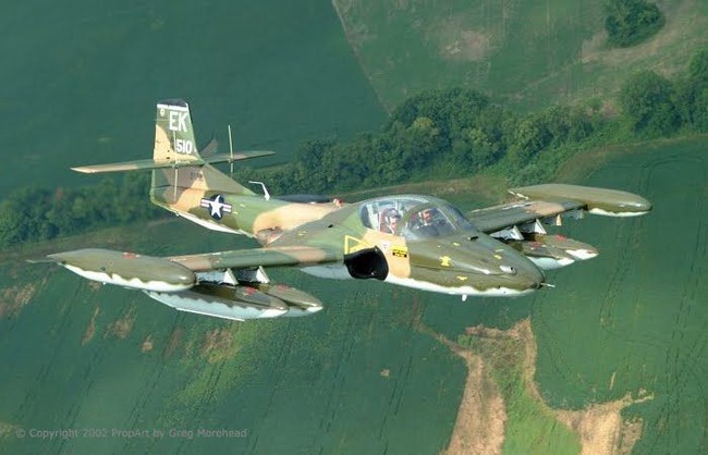 Máy bay Mỹ tỏ ra lợi hại hơn khi nằm trong tay Không quân Việt Nam - Ảnh 10.
