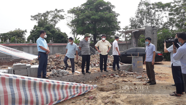 Thái Nguyên: Hé lộ nguyên nhân các ngôi mộ Liệt sỹ bị san phẳng tại nghĩa trang xã Úc Kỳ - Ảnh 1.