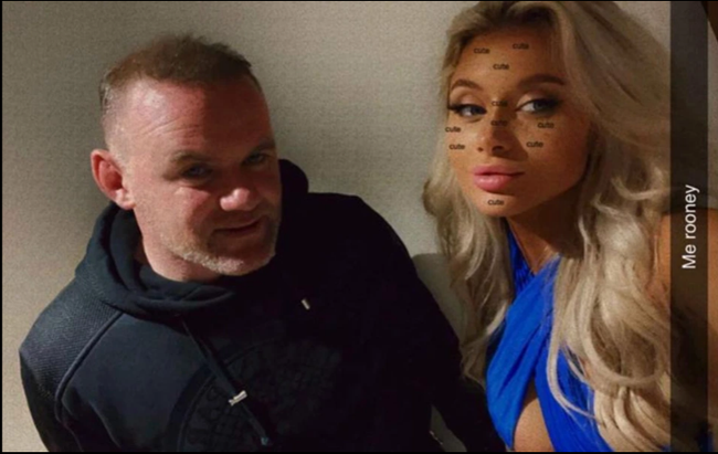 SỐC: Rooney lộ ảnh nóng với 3 gái lạ trong khách sạn - Ảnh 1.