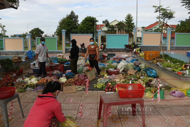 Bình Dương thí điểm mô hình chợ ngoài trời để cung cấp thực phẩm, phòng dịch Covid-19 - Ảnh 5.