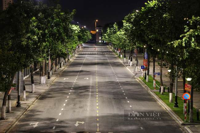 Ảnh: Nhiều người quay xe trong đêm đầu tiên Đà Nẵng giãn cách xã hội - Ảnh 6.