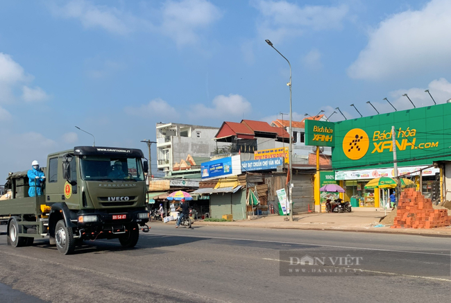 Đồng Nai: Thêm 4 ca dương tính với SARS-CoV-2, 1 ca thuộc chuỗi lây nhiễm Chợ Bình Điền - Ảnh 2.