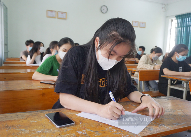 Đà Nẵng: Xét nghiệm Covid-19 gần 13.000 thí sinh dự Kỳ thi tốt nghiệp THPT 2021 - Ảnh 3.