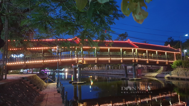 Ninh Bình: Chiêm ngưỡng cây cầu ngói hơn 100 năm tuổi, một trong 5 cây cầu ngói cổ đẹp nhất Việt Nam.  - Ảnh 7.