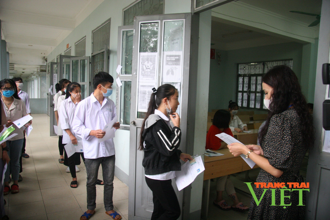 Lai Châu: 4 thí sinh bỏ thi tốt nghiệp THPT môn Ngữ văn - Ảnh 2.