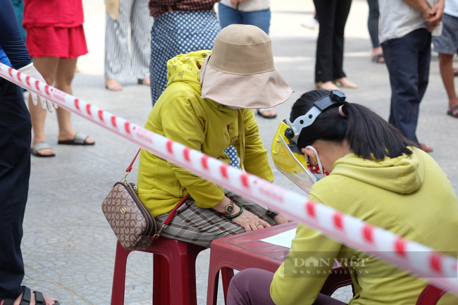 Chủ tịch Đà Nẵng: &quot;Không để lây lan dịch bệnh trên địa bàn từ các khu cách ly tại khách sạn&quot; - Ảnh 2.