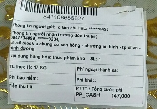 Dịch Covid-19, người ở Nghệ An nhờ dịch vụ chuyển phát nhanh gửi nhu yếu phẩm vào Bình Dương nhưng hàng… đến Tây Nguyên  - Ảnh 1.