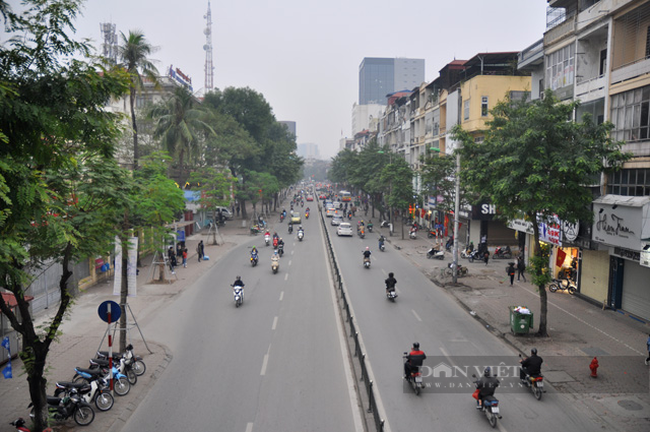 Chi tiết giá đền bù giải phóng mặt bằng trên những tuyến phố Hà Nội vừa phê duyệt - Ảnh 2.