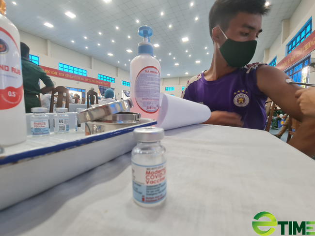 Quảng Nam xin cấp thêm 1.746.000 liều vắc xin phòng Covid-19 và cam kết tiêm đúng đối tượng - Ảnh 5.