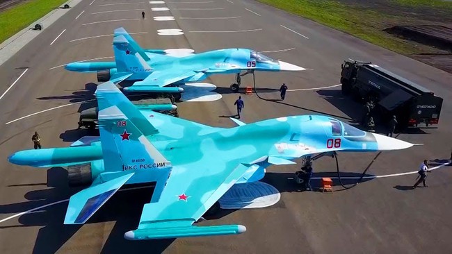 Tiêm kích bom Su-34 của Nga liệu có phải &quot;độc cô cầu bại&quot;? - Ảnh 1.