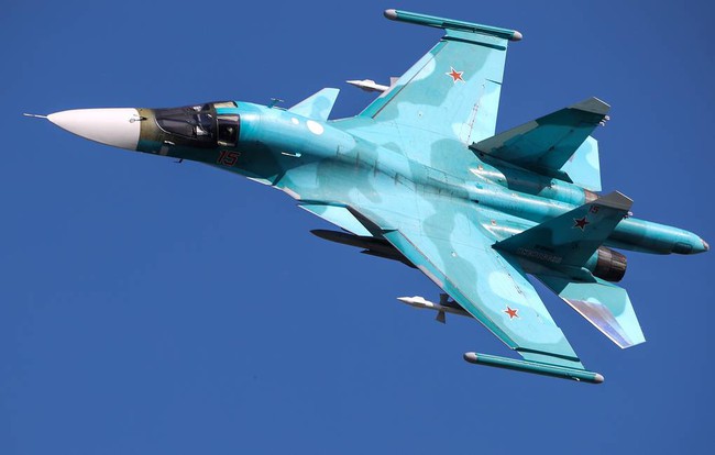 Tiêm kích bom Su-34 của Nga liệu có phải &quot;độc cô cầu bại&quot;? - Ảnh 3.