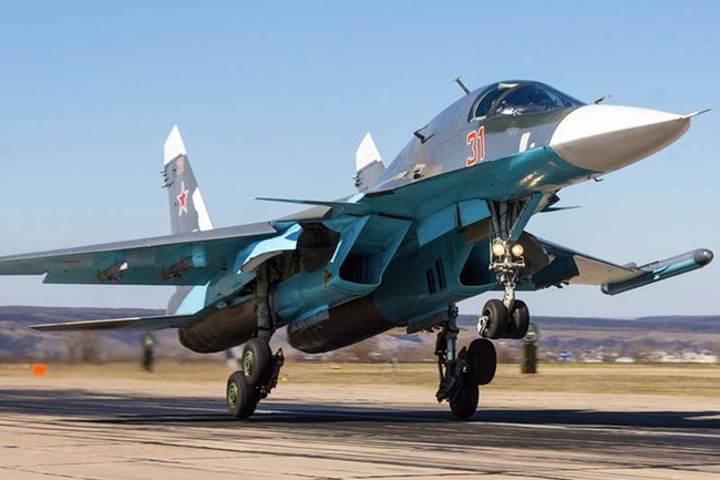 Tiêm kích bom Su-34 của Nga liệu có phải &quot;độc cô cầu bại&quot;? - Ảnh 7.