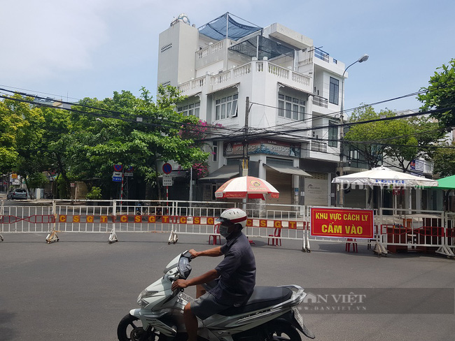 Đà Nẵng họp bàn phương án chống dịch Covid-19 sau khi hết 7 ngày thực hiện &quot;ai ở đâu thì ở đó&quot; - Ảnh 2.