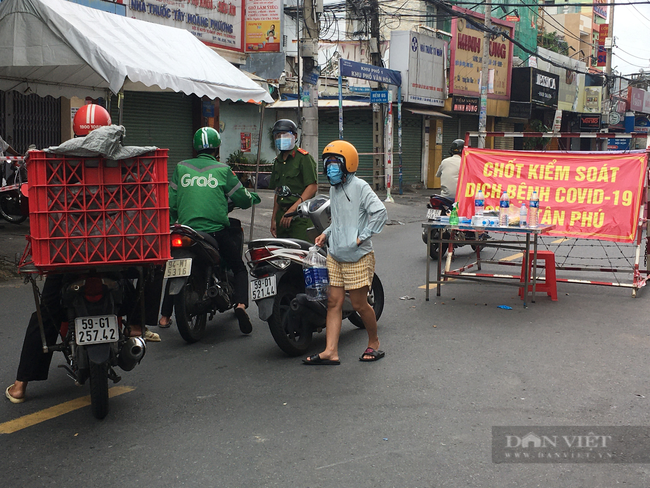 Shipper Sài Gòn 'hốt' cú chót trước giờ G - Ảnh 7.