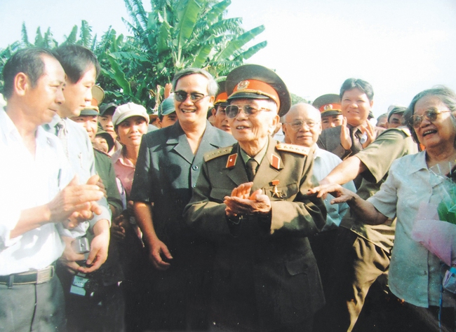 “Rảnh việc nước, tôi về nhà” (bài cuối): Những lời căn dặn vượt tầm thời đại… - Ảnh 1.