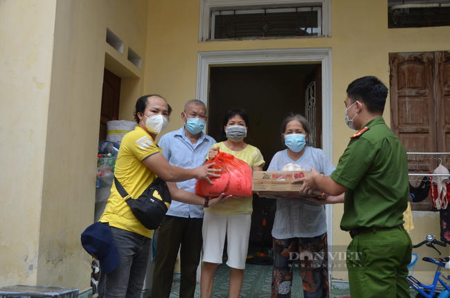 Rất đông lao động tự do, lao động nghèo trên địa bàn Hà Nội đã tiếp cận được với các chương trình hỗ trợ. Ảnh: N.T