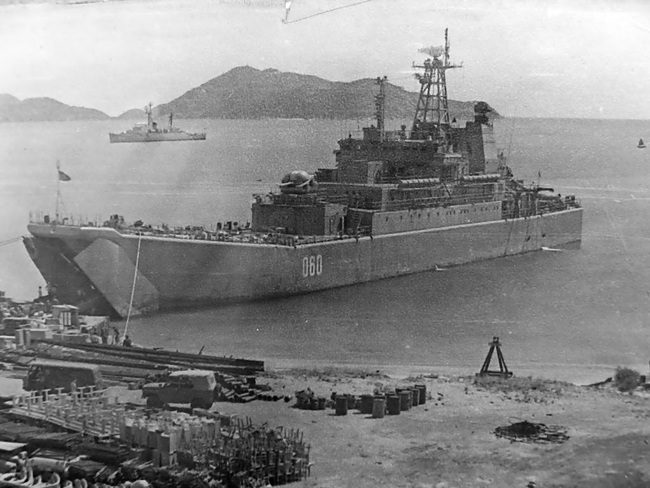 Dàn vũ khí từng được Liên Xô chuyển bằng đường biển sang Việt Nam - Ảnh 9.
