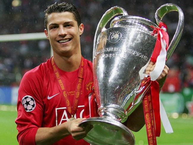 Giảm một nửa tiền lương, Ronaldo vẫn cao nhất M.U - Ảnh 1.