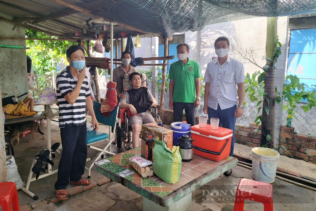 Quảng Nam: Hội Nông dân thị xã Điện Bàn chia sẻ yêu thương, chung tay phòng chống dịch Covid 19 - Ảnh 2.
