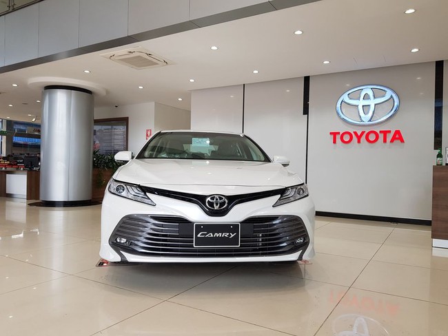 Ngỡ ngàng giá xe Toyota Camry xả khó đón bản nâng cấp sắp bán ở Việt Nam - Ảnh 3.