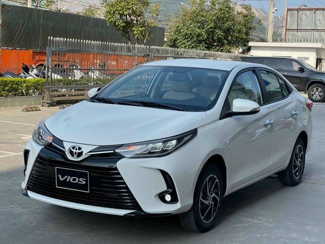 Toyota Vios 2021 chính thức ra mắt thêm trang bị tính năng