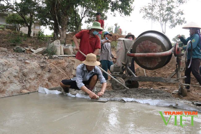 Xây dựng “thành trì” kiên cố của Đảng ở huyện biên giới  - Ảnh 6.