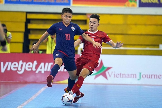 Cựu đội trưởng futsal Việt Nam: &quot;Sự tinh quái sẽ giúp chúng ta đánh bại Parama&quot; - Ảnh 3.