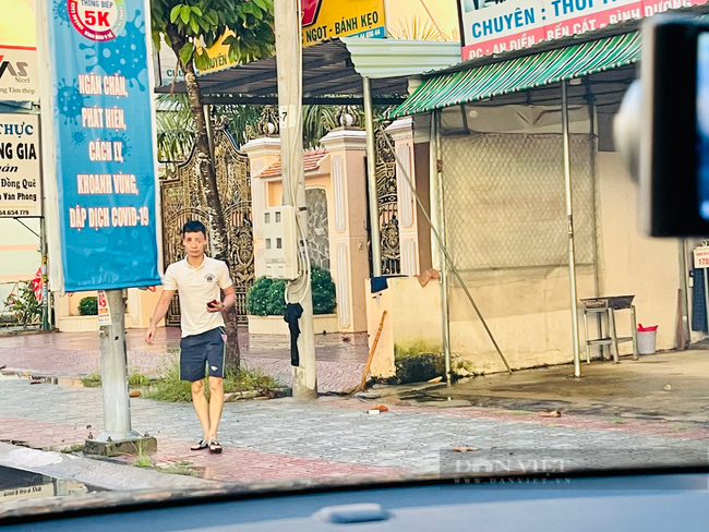 Bình Dương: Vừa mới chuyển sang vùng xanh, nhiều người dân TX Bến Cát “quên” khẩu trang khi ra khỏi nhà - Ảnh 1.