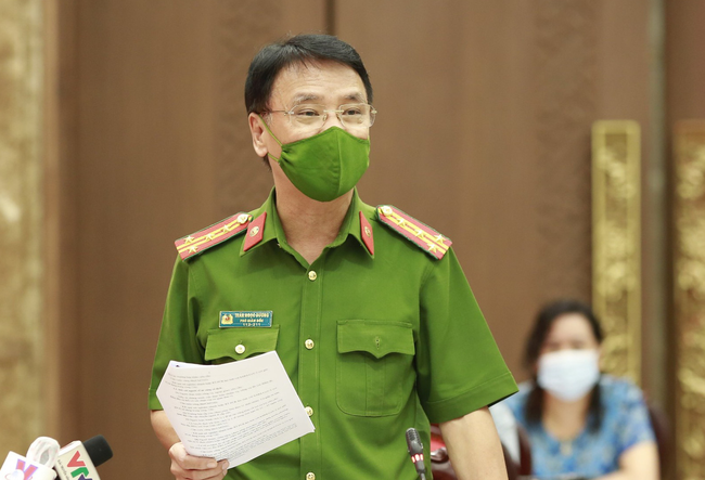 Người ngoại tỉnh muốn vào Hà Nội: Phó Giám đốc Công an Hà Nội thông tin rõ các điều kiện cần thiết - Ảnh 1.