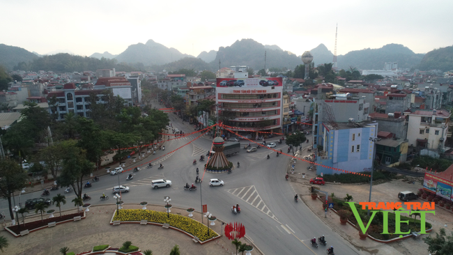 Sơn La: Cho hoạt động trở lại nhà hàng, quán ăn sáng, quán bia, quán nước vỉa hè, cà phê, giải khát - Ảnh 1.