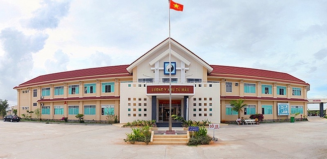 Vụ cách chức bác sỹ trưởng khoa ở Bình Thuận: Thường trực Tỉnh ủy yêu cầu Sở Y tế báo cáo sự việc - Ảnh 1.