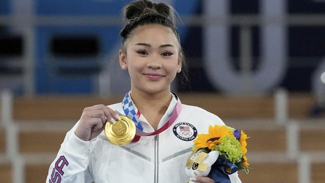 Cô gái H'Mông lọt top 100 nhân vật ảnh hưởng lớn nhất năm 2021 - Ảnh 3.