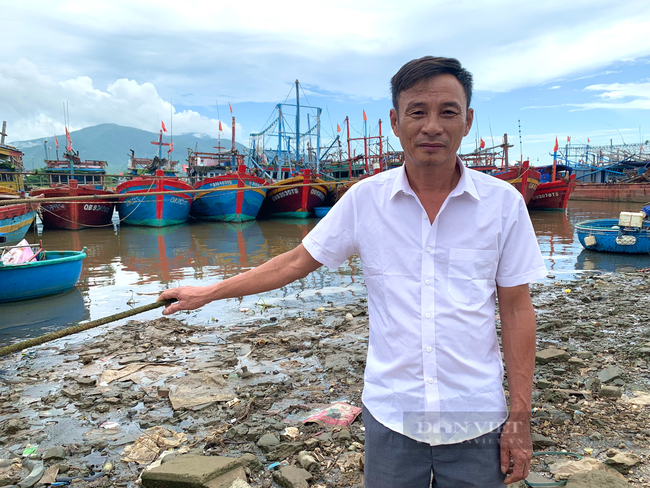 Quảng Bình: Ngư dân đóng tàu cá 67 ôm đống nợ, sống vật vã giữa mùa dịch - Ảnh 1.