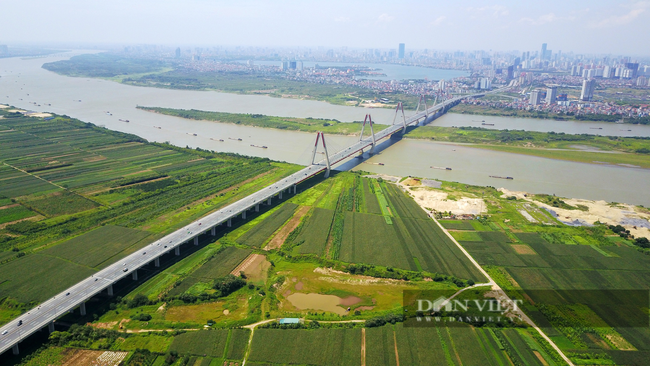 &quot;Hấp lực&quot; lớn từ xây thêm 10 cây cầu vượt sông Hồng của Hà Nội - Ảnh 1.