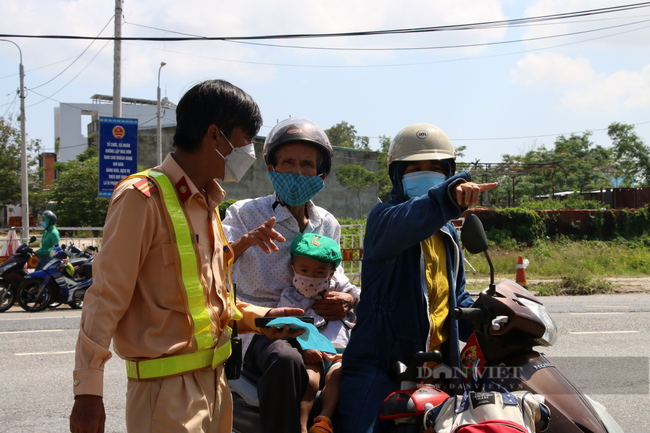 Đà Nẵng cho rời thành phố, hàng loạt người dân vẫn phải quay đầu tại chốt kiểm soát - Ảnh 5.