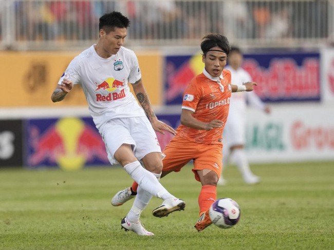 HAGL tiếp cận trung vệ ngoại cao 1m96, từng đá cho ĐT trẻ Hàn Quốc - Ảnh 2.