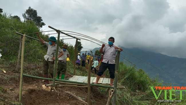 Ngày nghỉ lễ Quốc khánh 2/9 đặc biệt của người dân nơi rẻo cao Chiềng Công - Ảnh 4.